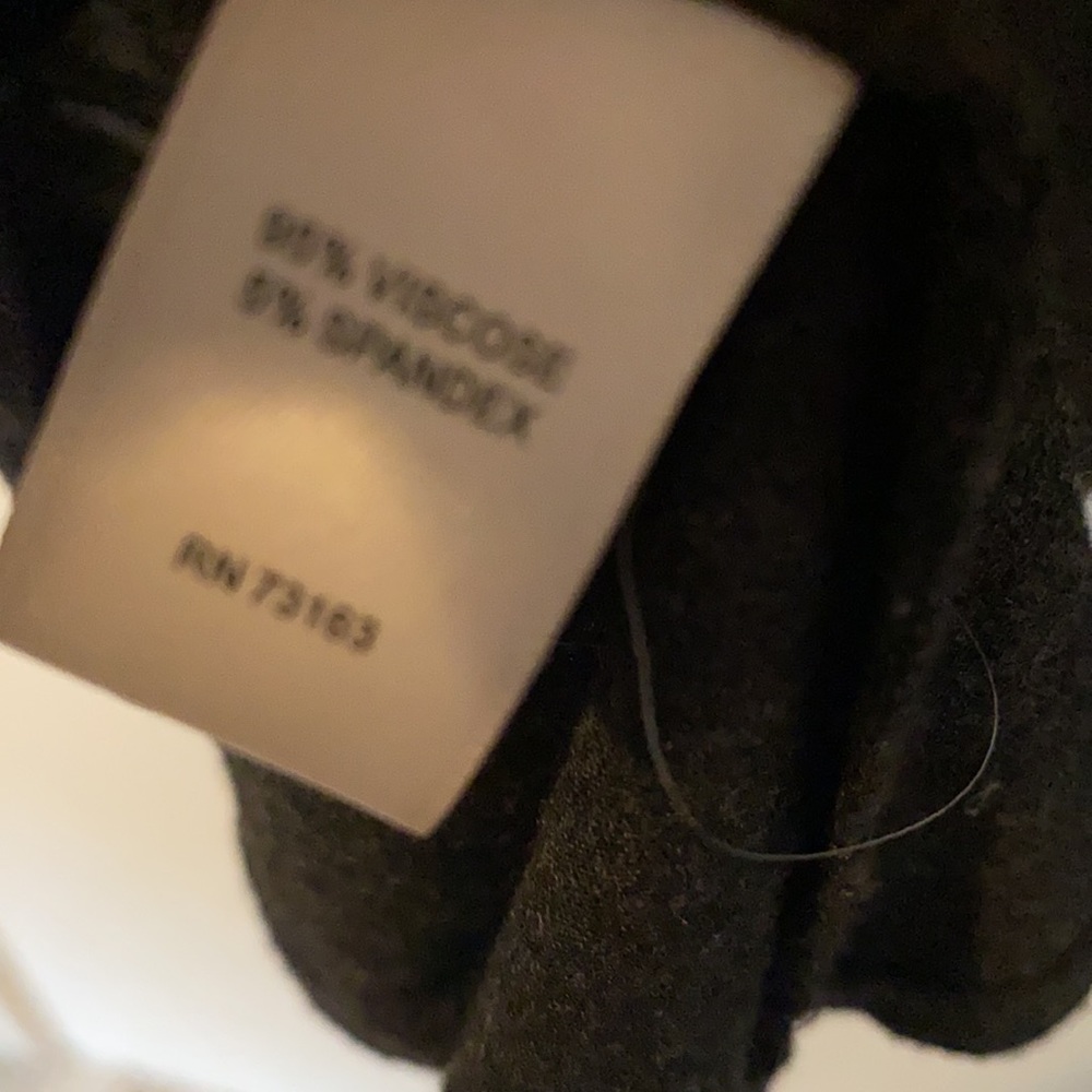 Size Small, Super Soft And Flowy Cupio Tunic - image 4